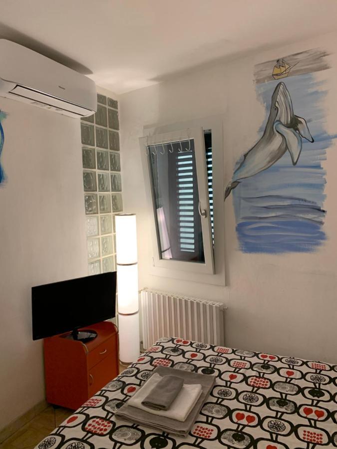 Backpackers House Bed and Breakfast Bologna Eksteriør billede