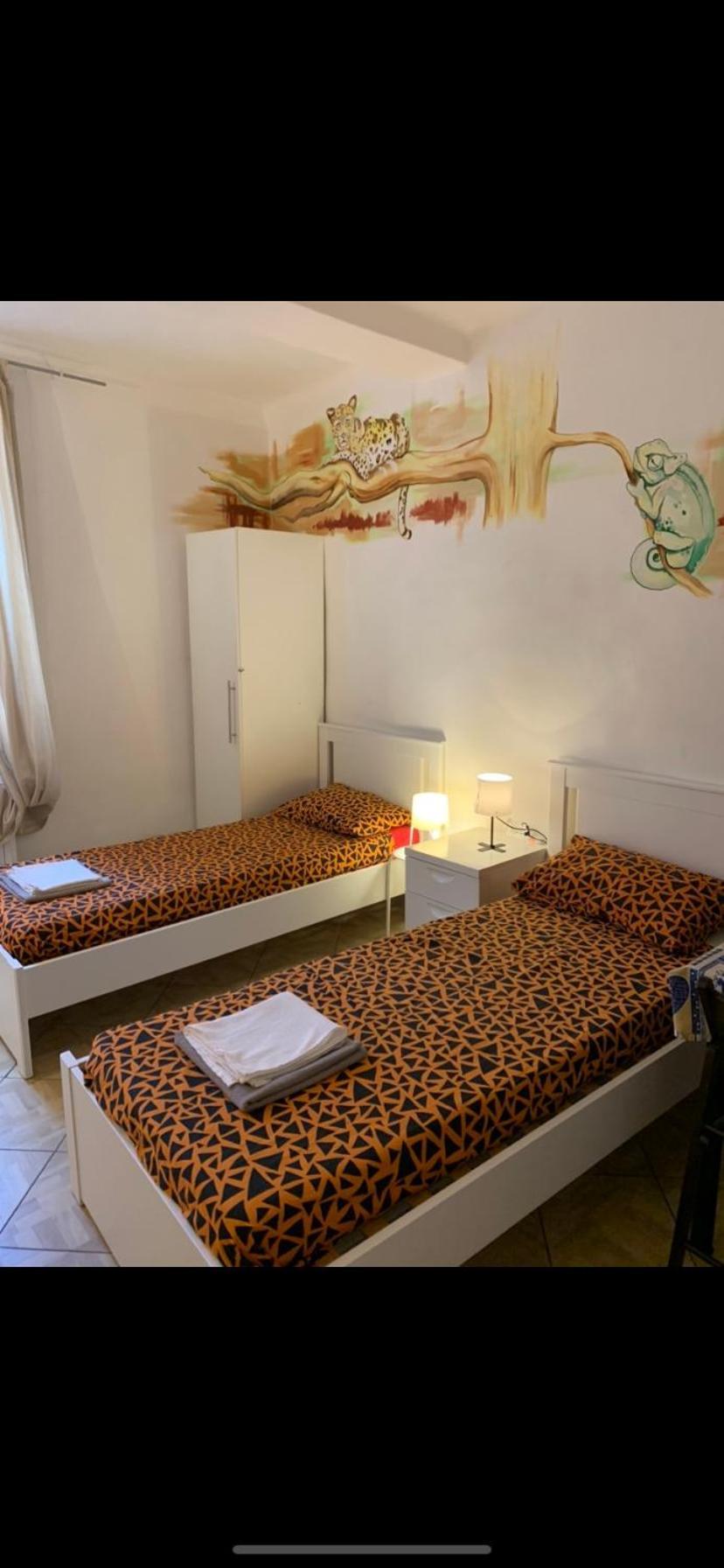Backpackers House Bed and Breakfast Bologna Eksteriør billede