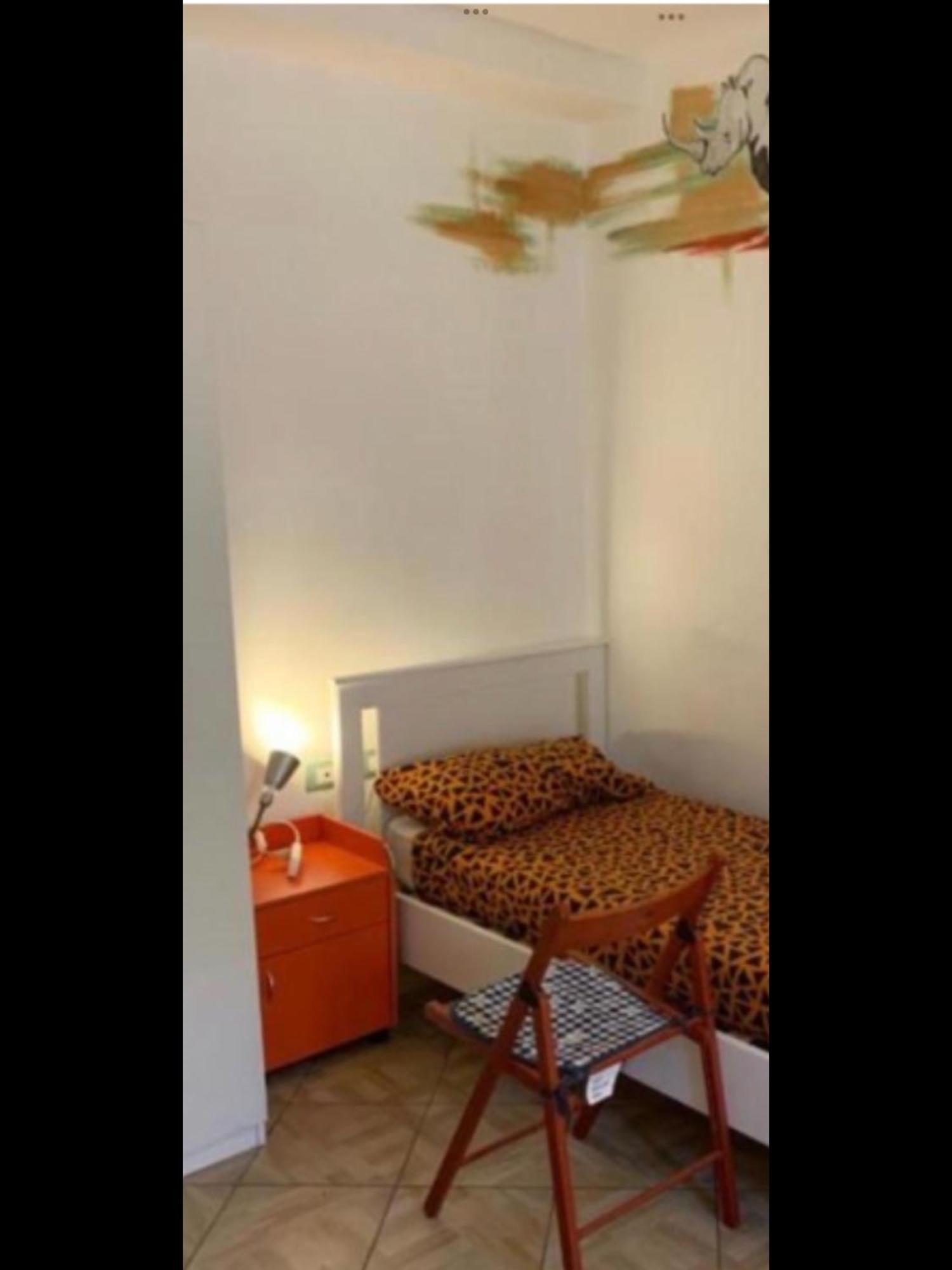 Backpackers House Bed and Breakfast Bologna Eksteriør billede